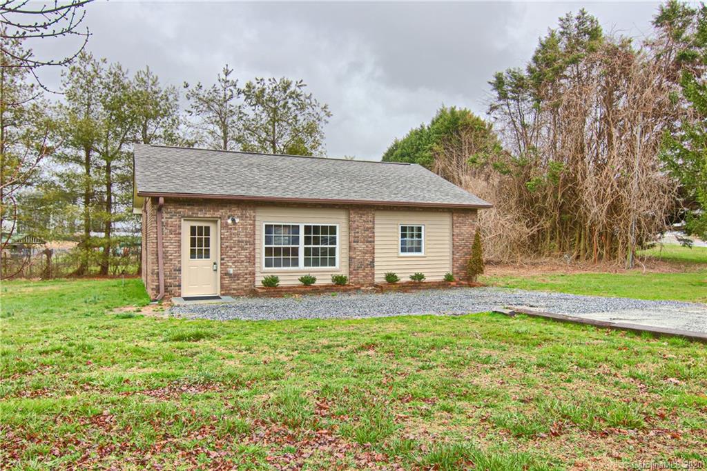 1085 Howard Gap Loop Road Flat Rock, NC 28731 - Photo 1 of 22 Gallery Image 1