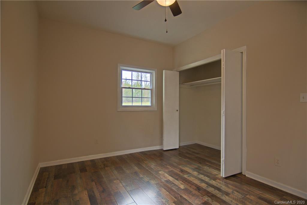 1085 Howard Gap Loop Road Flat Rock, NC 28731 - Photo 14 of 22 Gallery Image 14