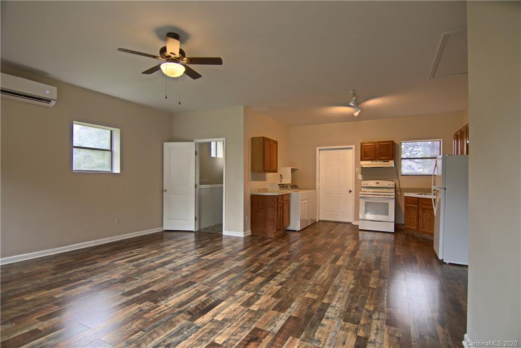 1085 Howard Gap Loop Road Flat Rock, NC 28731 - Photo 4 of 22 Gallery Image 4