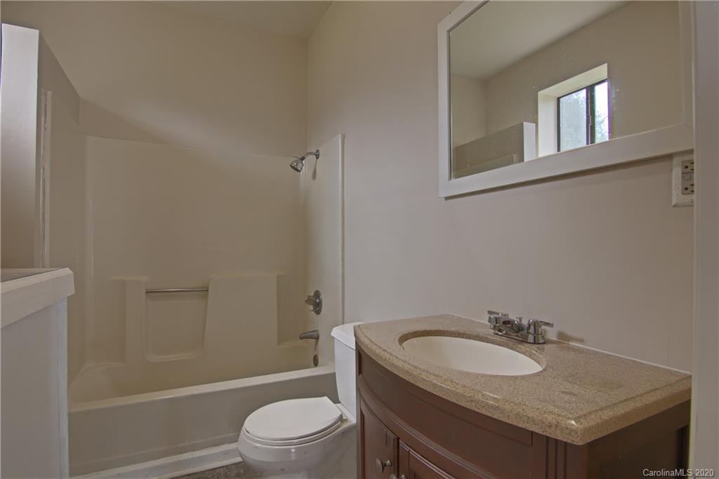 1085 Howard Gap Loop Road Flat Rock, NC 28731 - Photo 7 of 22 Gallery Image 7