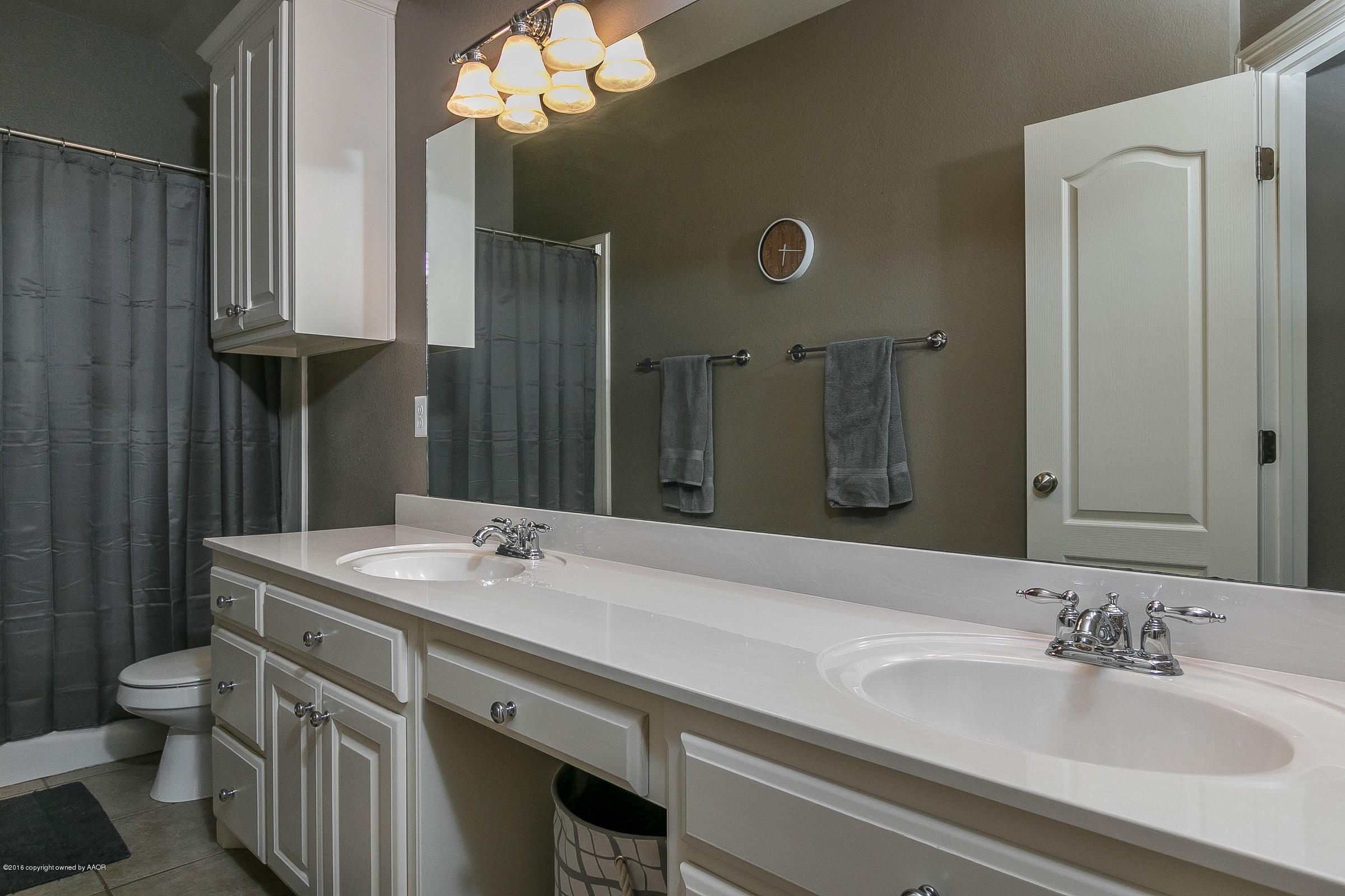 4814 Wesley Road Amarillo, TX 79119 - Photo 15 of 23 Bathroom 2