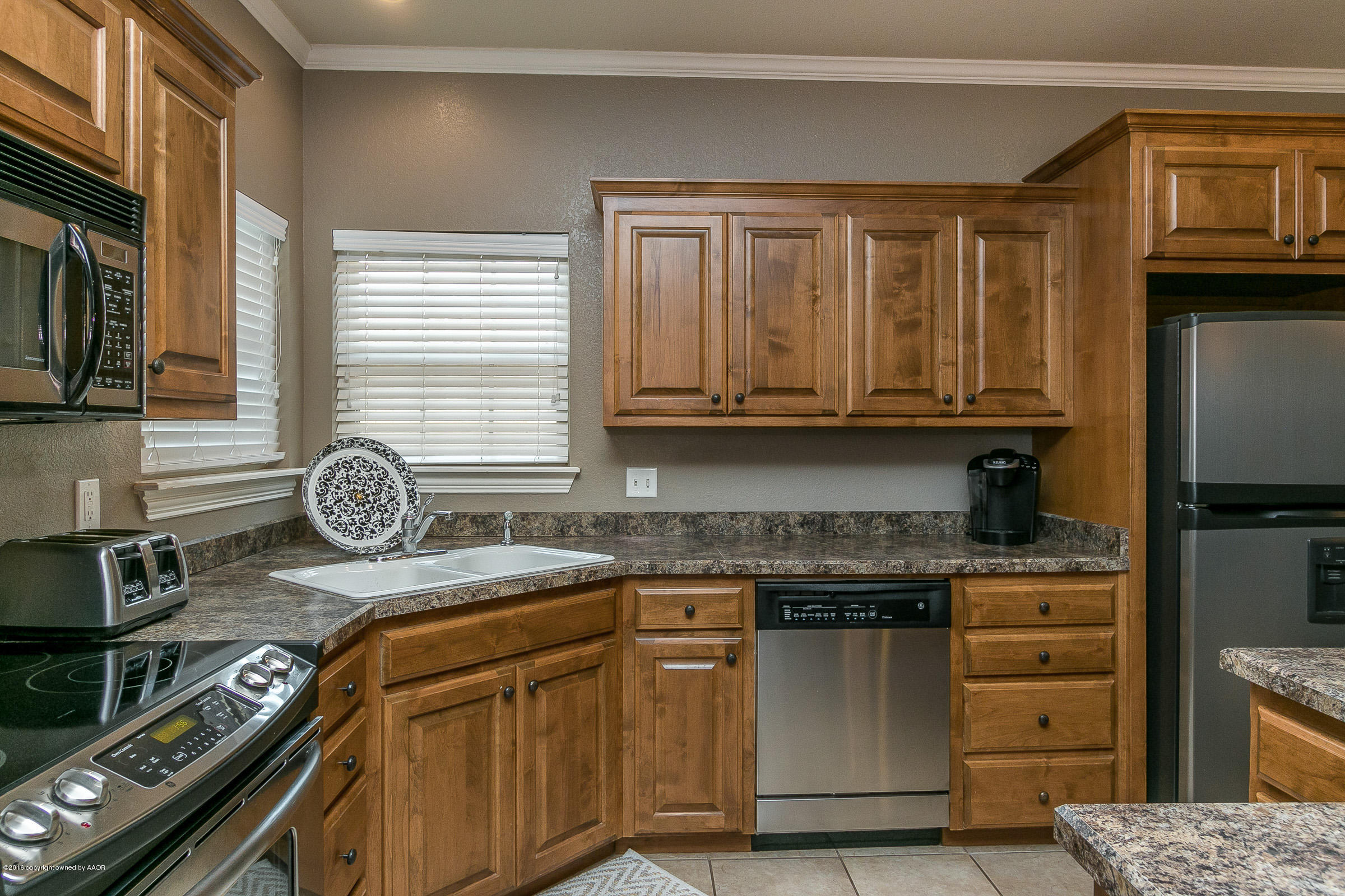 4814 Wesley Road Amarillo, TX 79119 - Photo 9 of 23 Kitchen 3