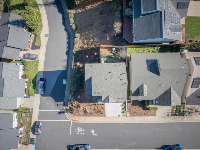 a picture of city view