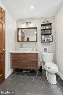 $725,000 | 4420 Locust Street, Philadelphia, PA 19104