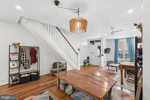 $725,000 | 4420 Locust Street, Philadelphia, PA 19104