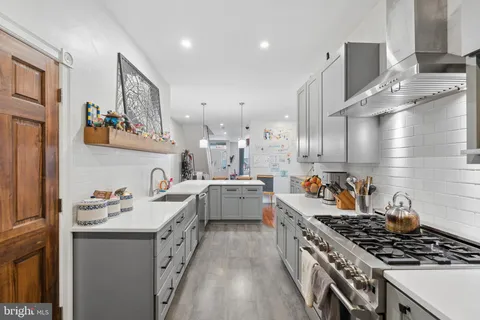 $725,000 | 4420 Locust Street, Philadelphia, PA 19104