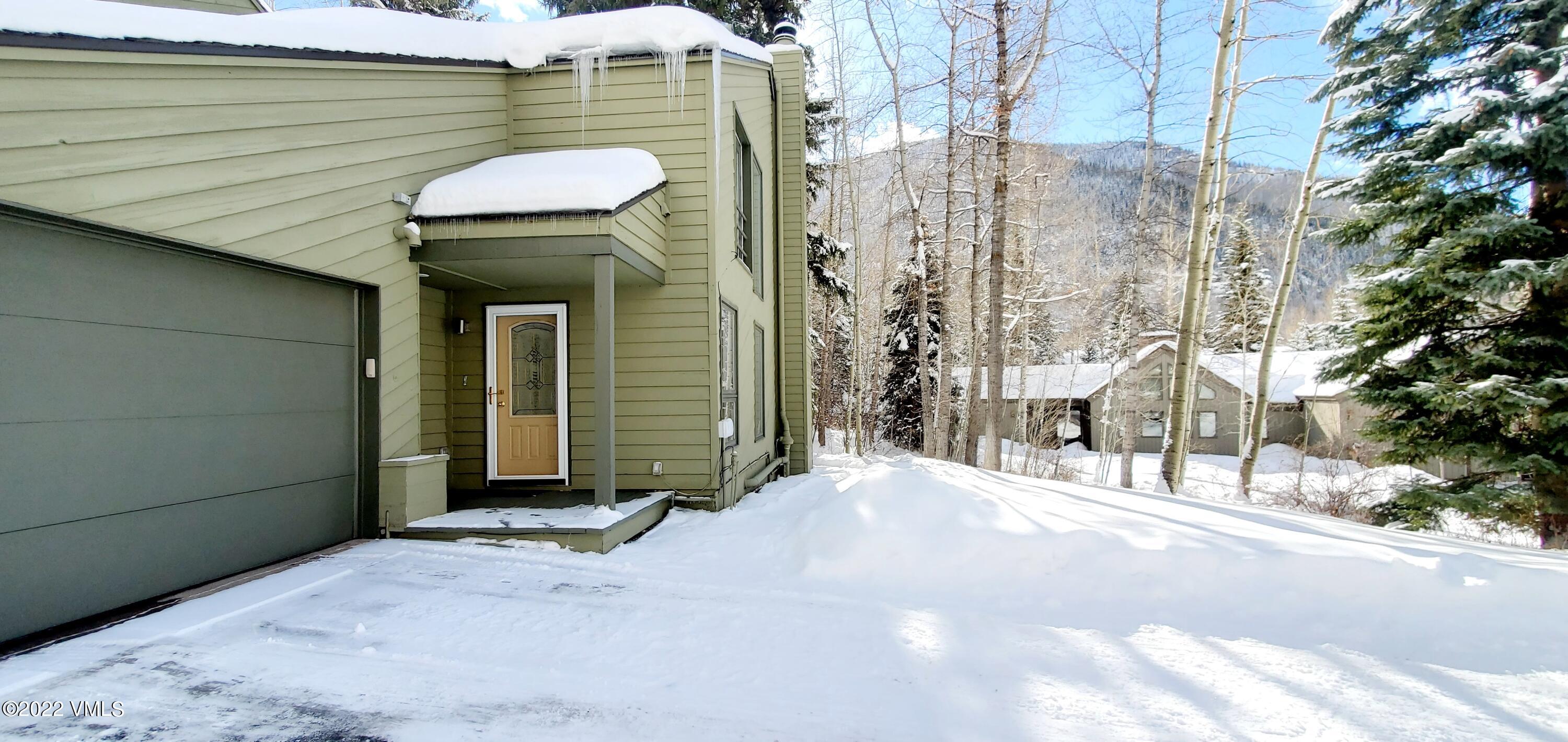 2960 Manns Ranch Road, Unit B Vail, CO 81657 - Photo 3 of 37 Winter Exterior 1