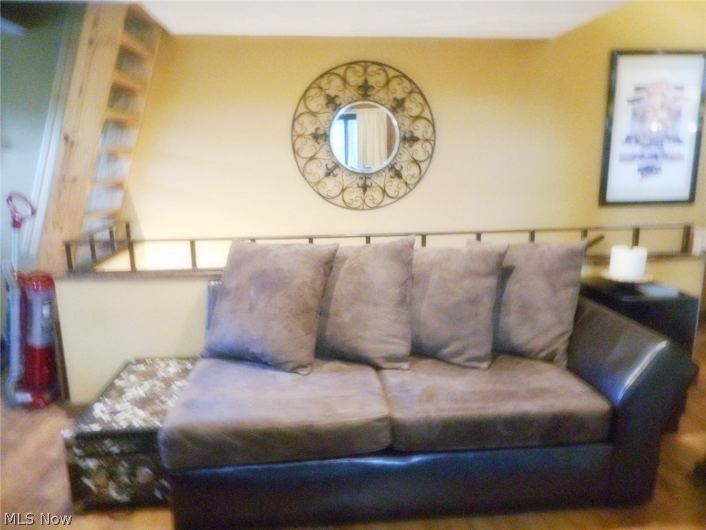 286 Swartz Road Akron, OH 44319 - Photo 6 of 34