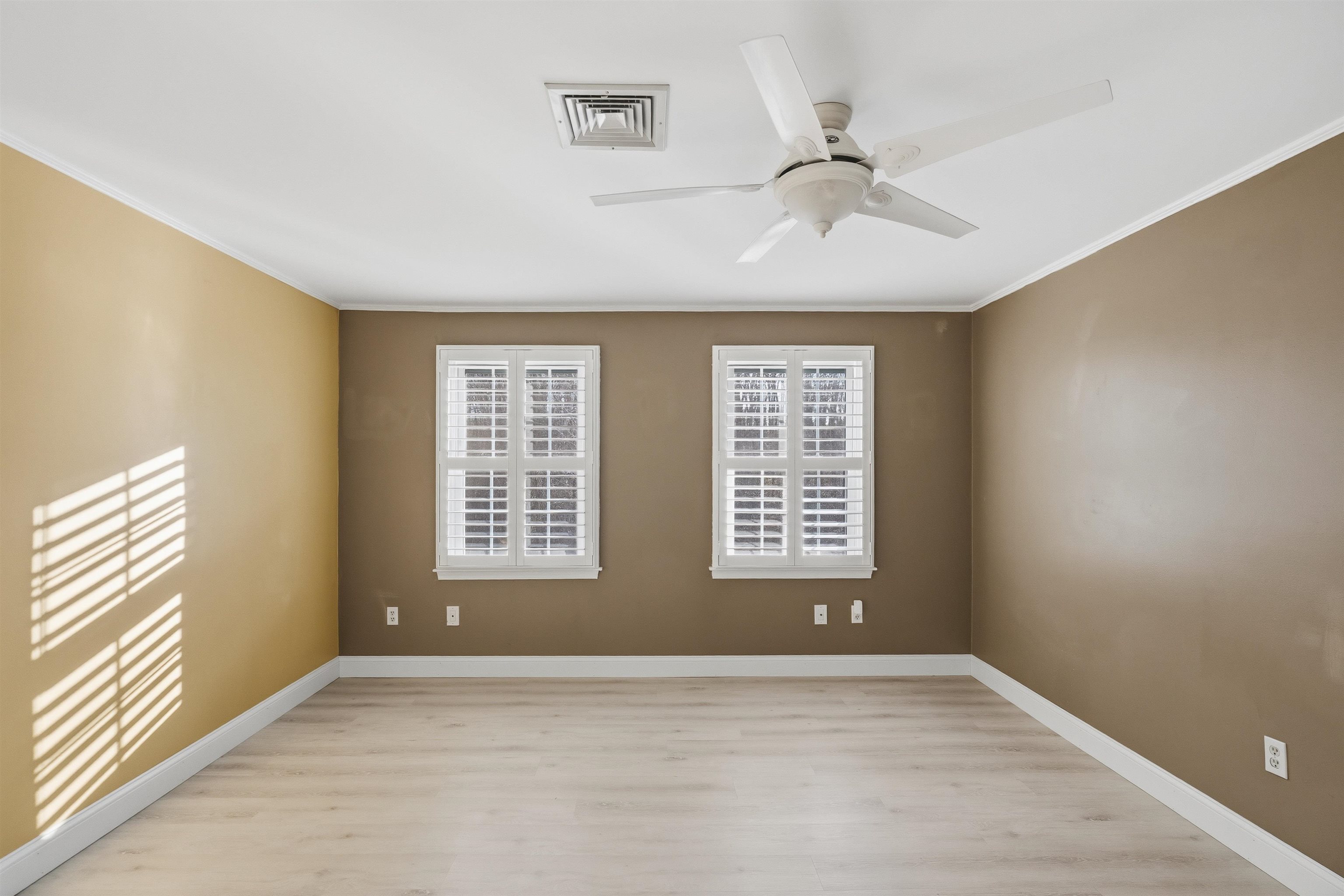 214 Fox Hollow Way Manchester, NH 03104 - Photo 14 of 24