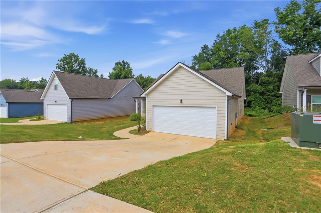 115 Culver Street Jackson, GA 30233 - Photo 3 of 36