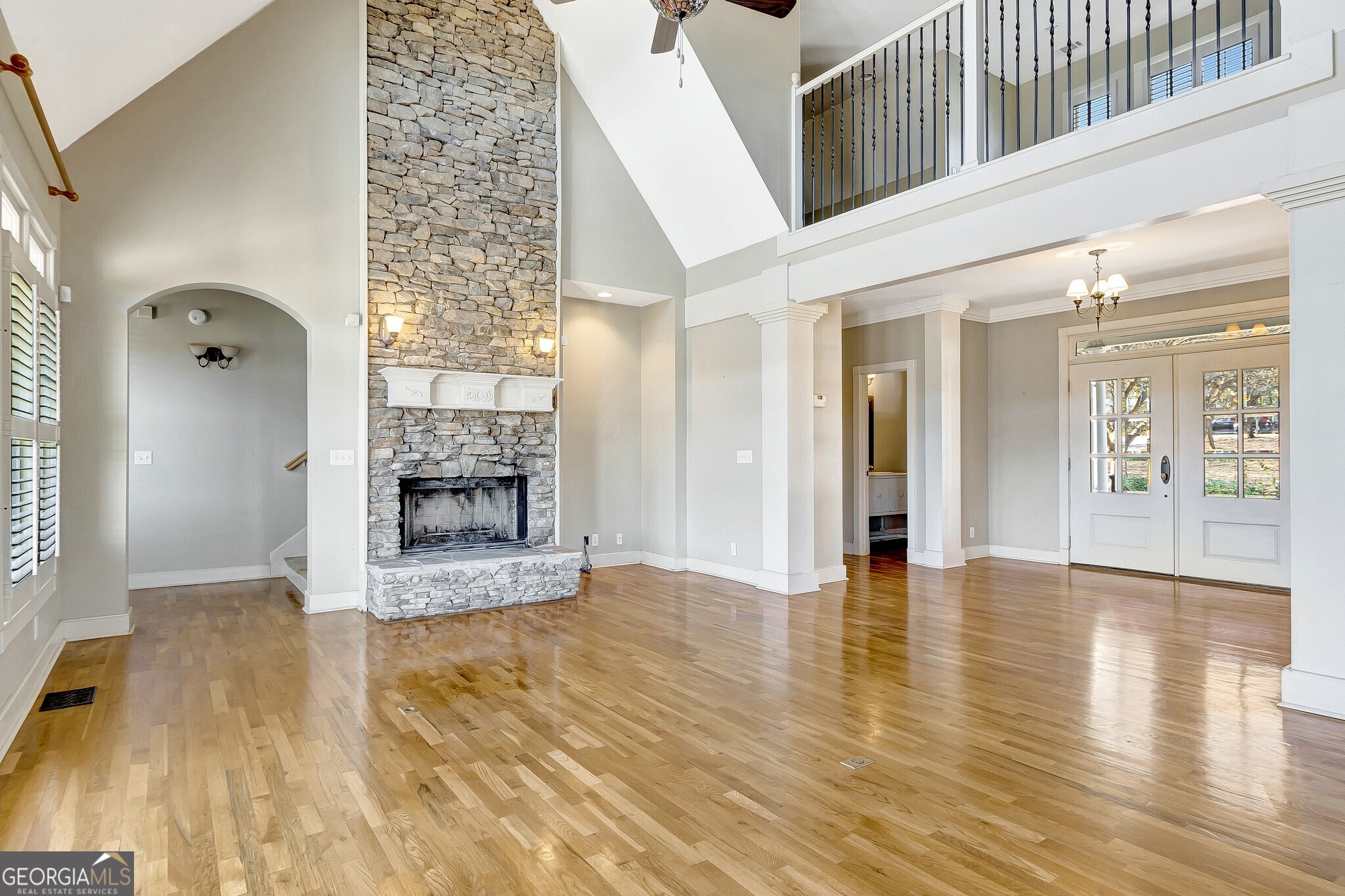 220 Joe Roberts Road Newnan, GA 30263 - Photo 25 of 108 a view of an entryway with wooden floor