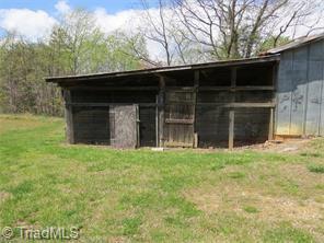 1335 Peewee Cromer Road Danbury, NC 27016 - Photo 16 of 22 Gallery Image 16