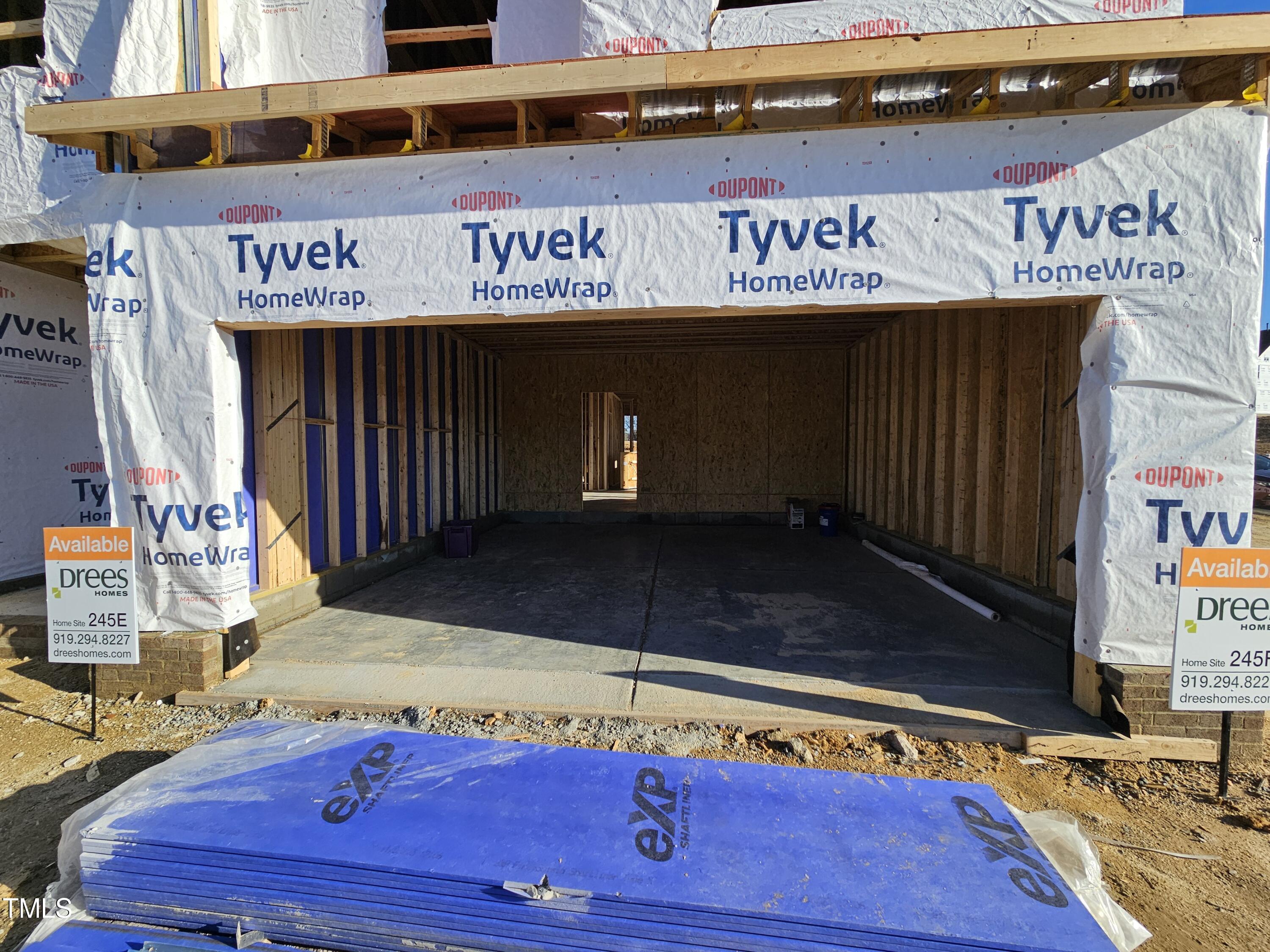 6526 Winter Spring Drive Wake Forest, NC 27587 - Photo 5 of 9 a view of a counter top