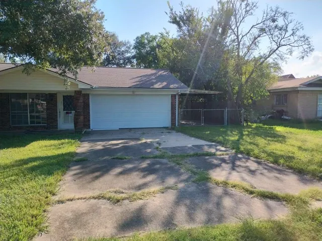 $1,899 | 105 Newcastle Street, Victoria, TX 77905