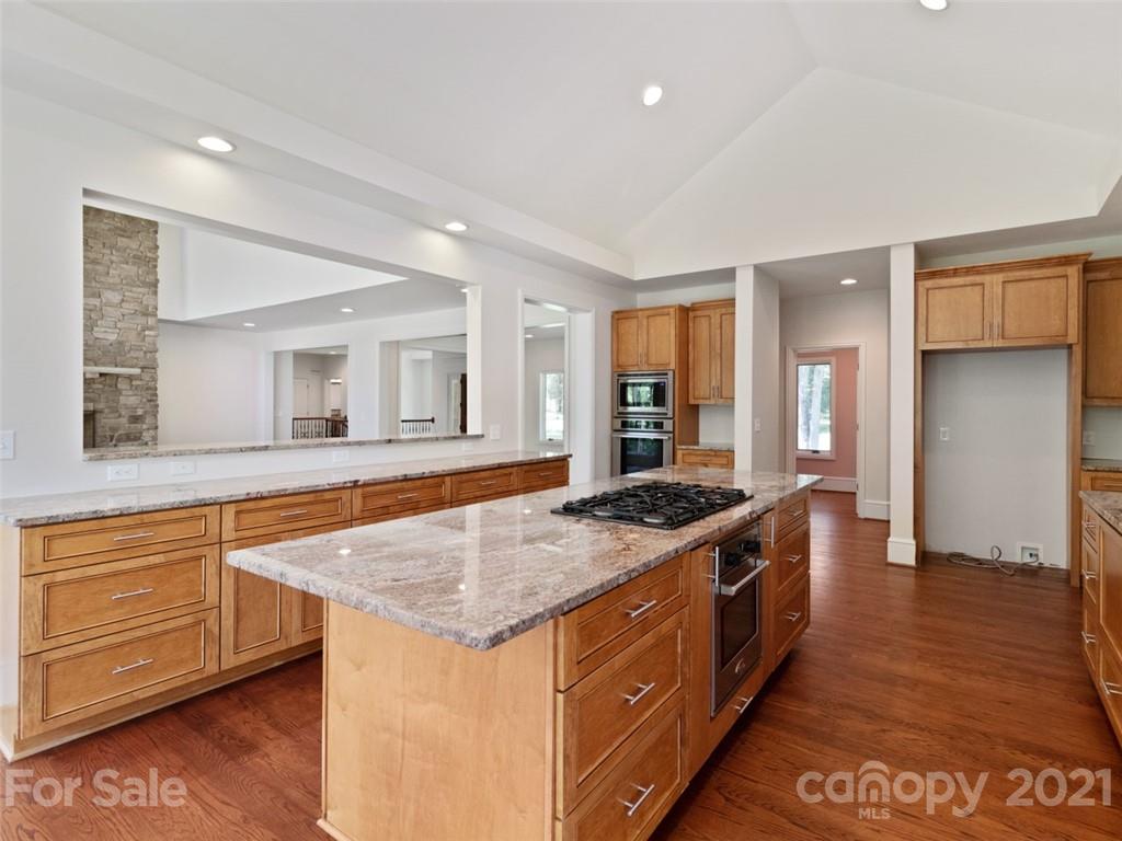 12305 McCord Road Huntersville, NC 28078 - Photo 8 of 28 Gallery Image 8