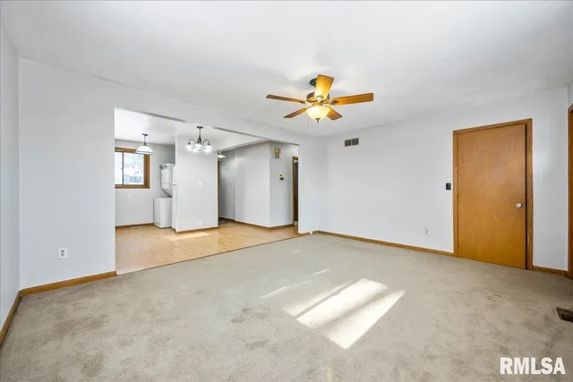 $340,000 | 4221 North Galena Road, Peoria, IL 61611