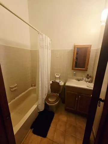 $1,650 | 1014 East Prairie Avenue, Unit 1RW, Des Plaines, IL 60016