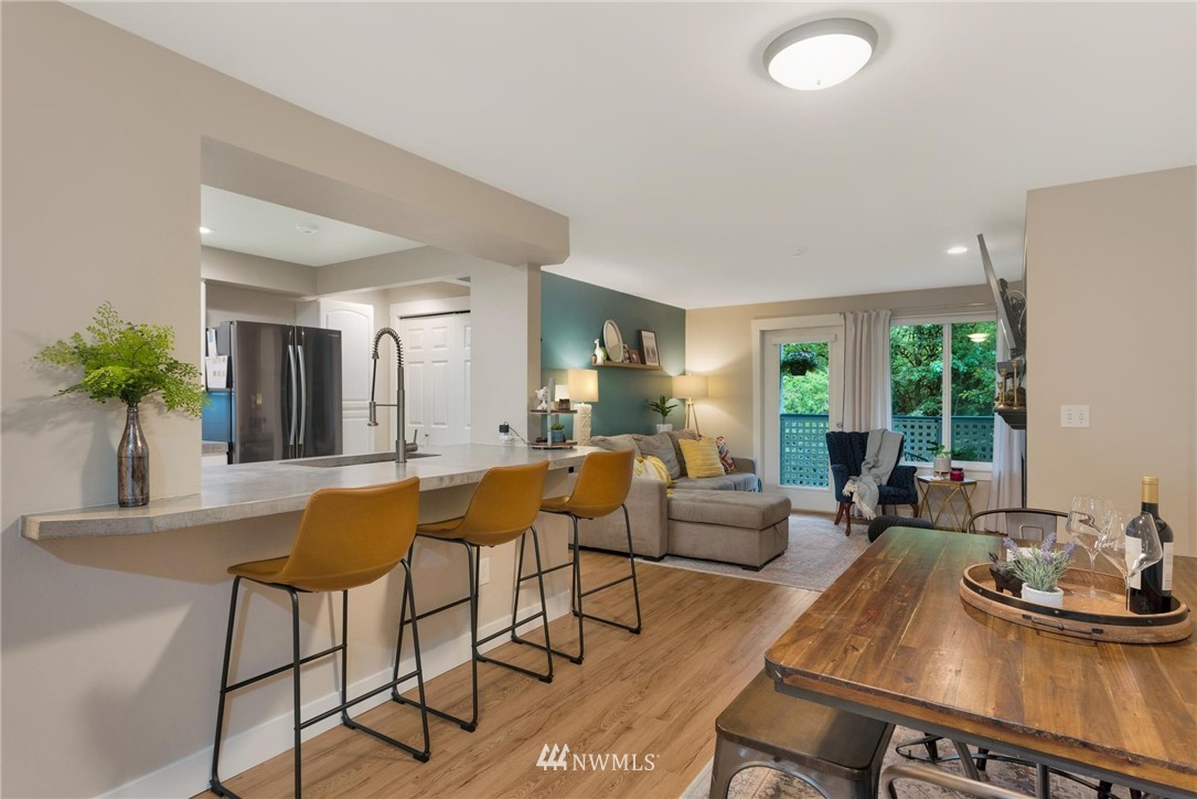 23908 Bothell Everett Highway, Unit D101 Bothell, WA 98021 - Photo 4 of 19