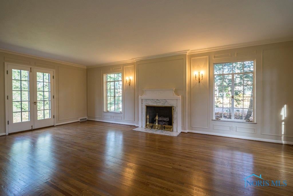 3825 Sulphur Spring Road Toledo, OH 43606 - Photo 4 of 33 Gallery Image 4
