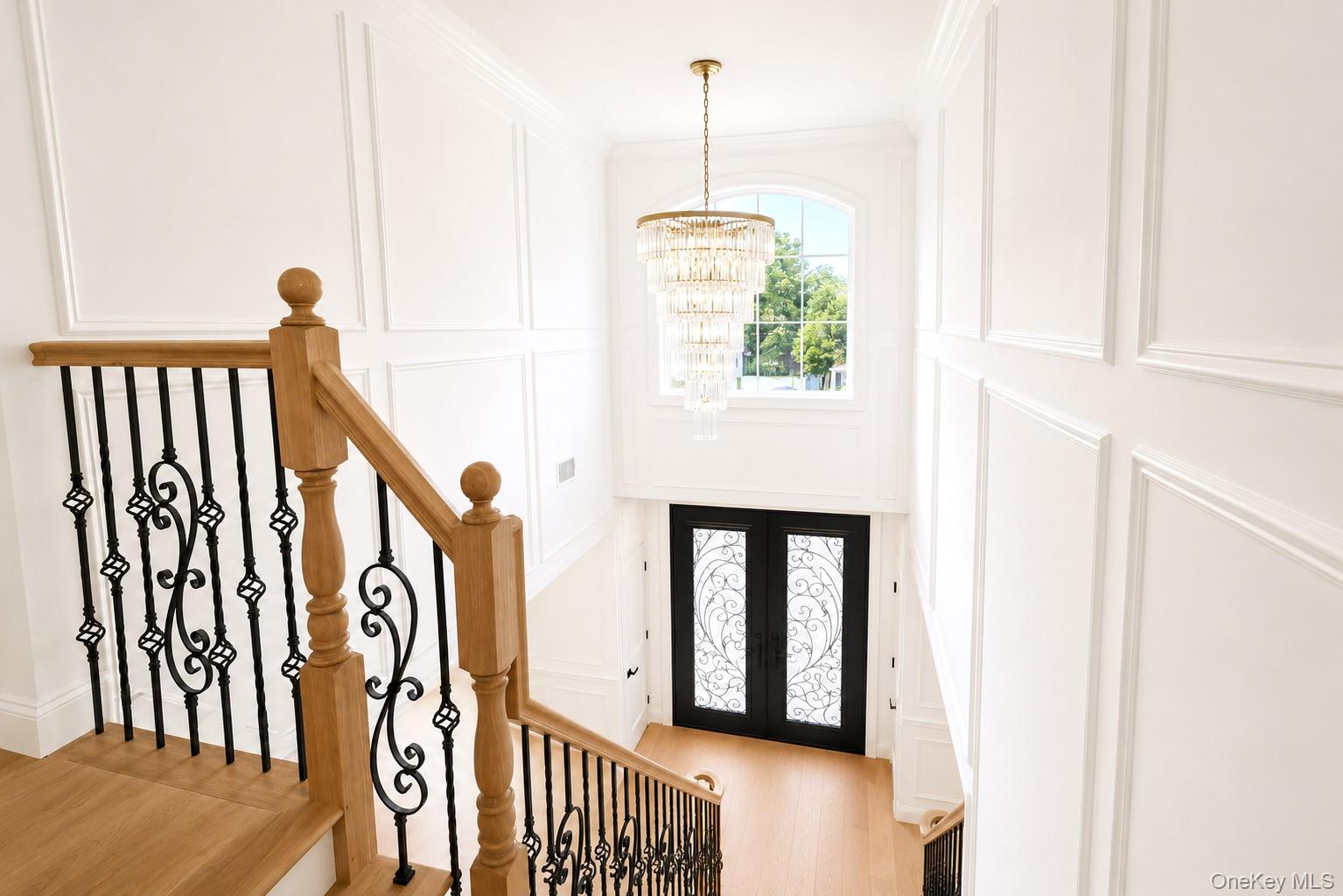 9 Gary Road Syosset, NY 11791 - Photo 12 of 22 Gallery Image 12
