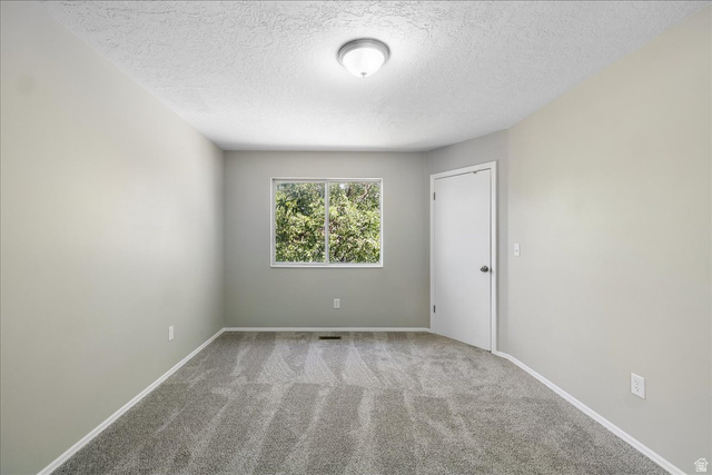 558 North Redwood Road, Unit 13 Salt Lake City, UT 84116 - Photo 24 of 30