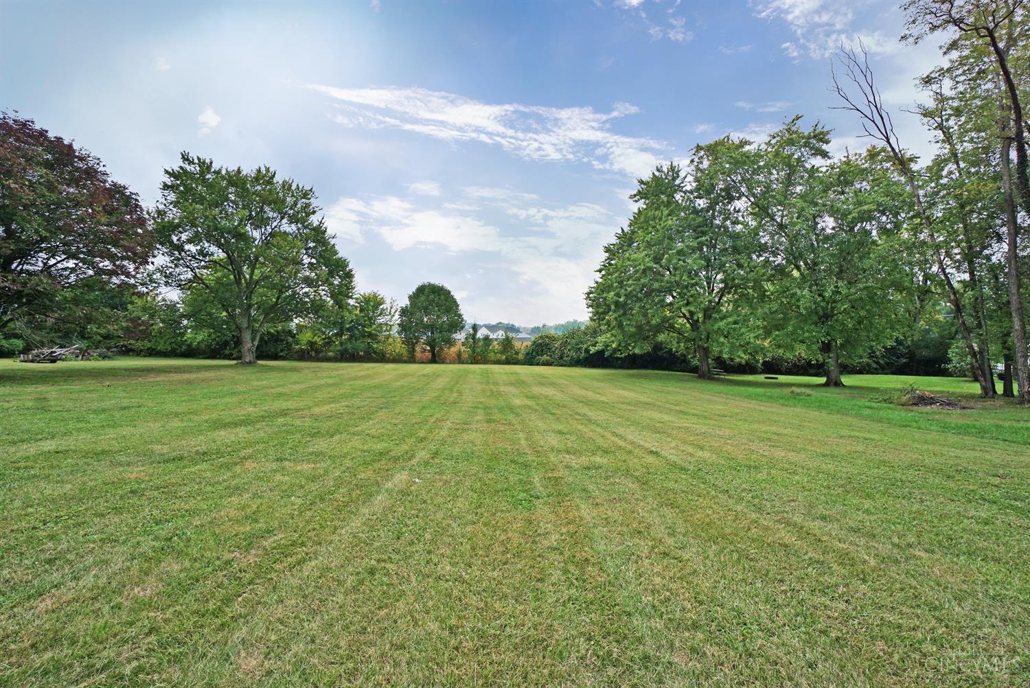 8129 West Chester Road West Chester, OH 45241 - Photo 28 of 31 Gallery Image 28