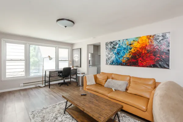 $1,795 | 6427 North Hermitage Avenue, Unit 1F, Chicago, IL 60626