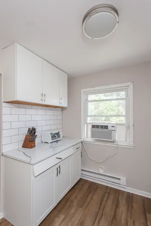 $1,795 | 6427 North Hermitage Avenue, Unit 1F, Chicago, IL 60626
