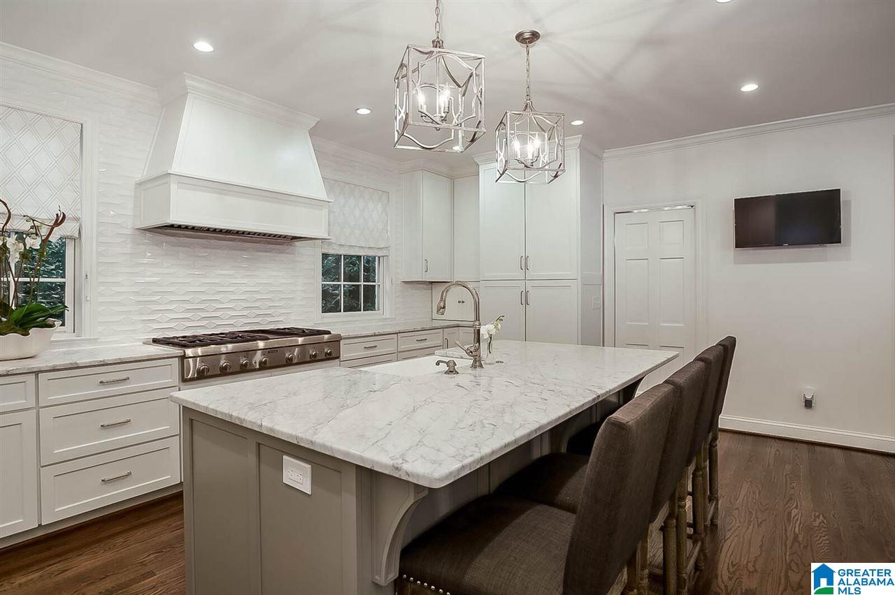 2833 Balmoral Road Birmingham, AL 35223 - Photo 7 of 50