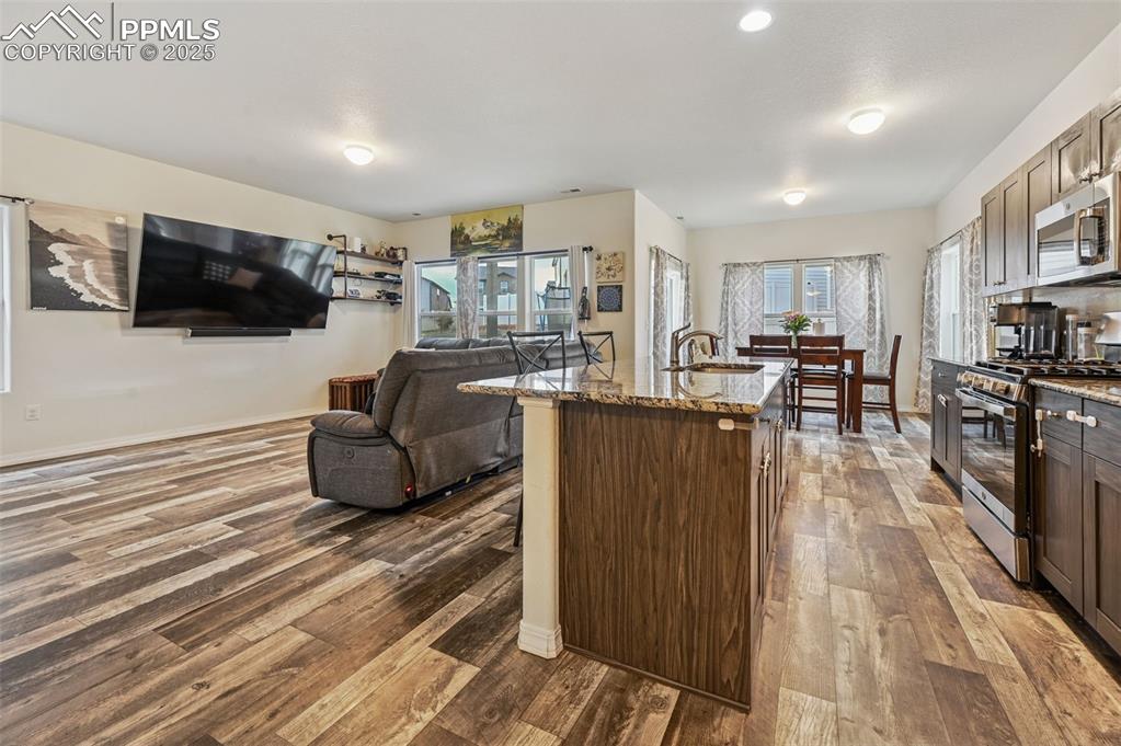 4391 Gneiss Loop Colorado Springs, CO 80938 - Photo 7 of 28