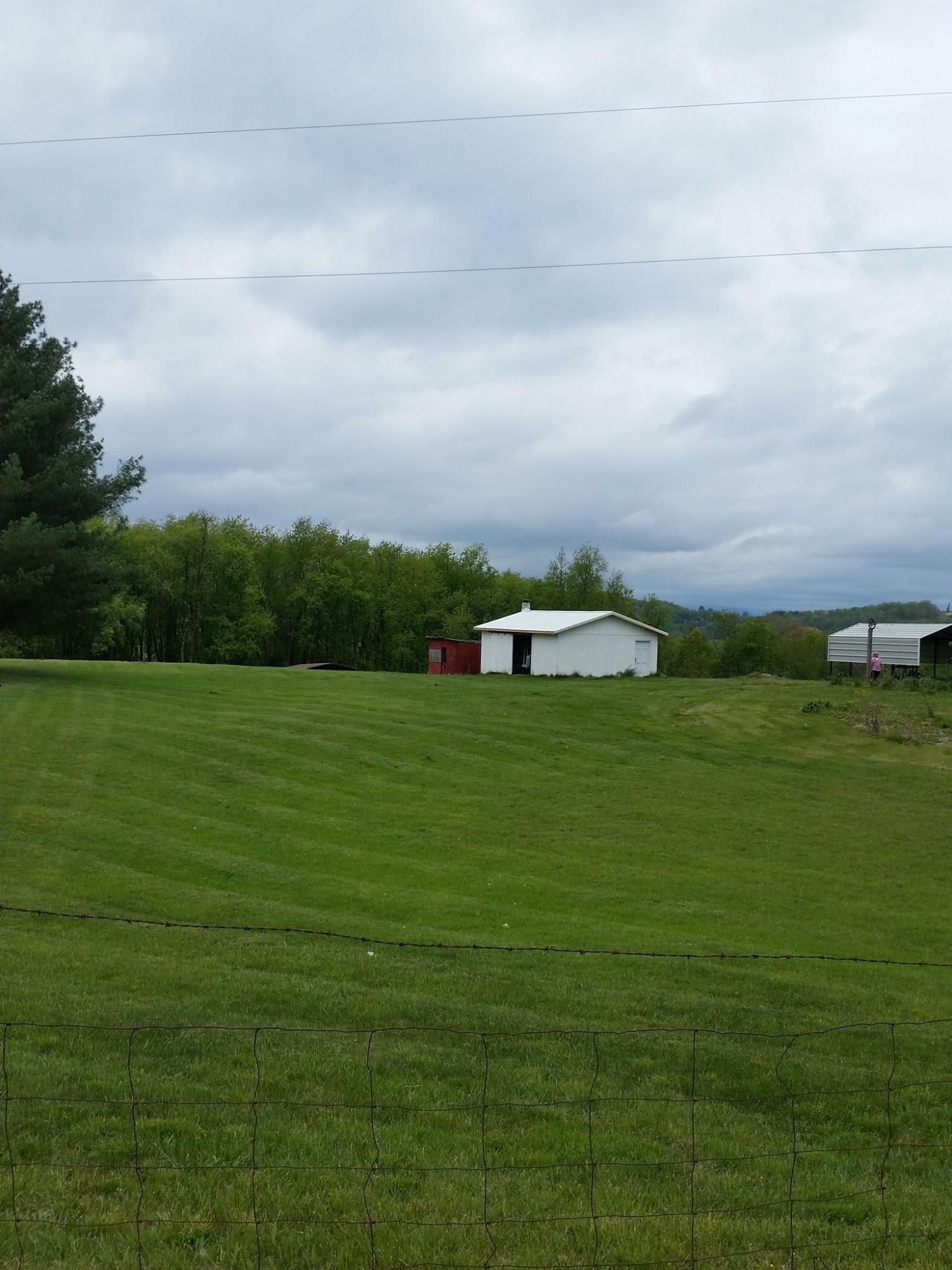 2673 Dry Valley Road Radford, VA 24141 - Photo 12 of 37 13123404_10204477688140865_3994257940460