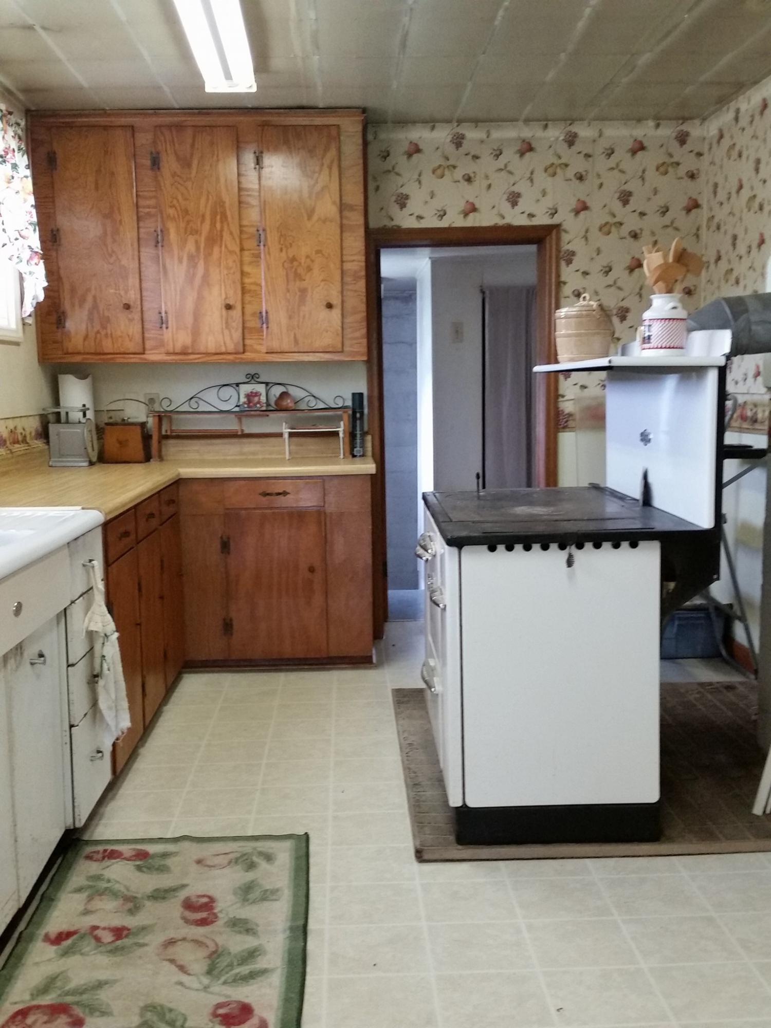 2673 Dry Valley Road Radford, VA 24141 - Photo 22 of 37 13123355_10204477680580676_5677594981023