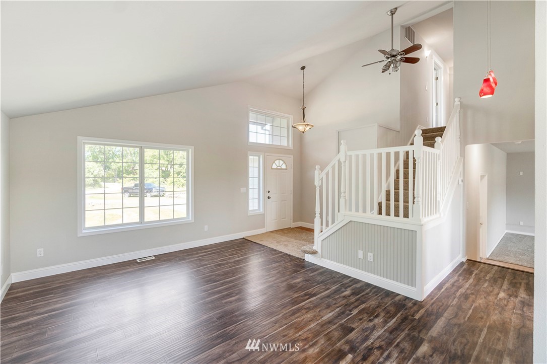 16837 Flume Road Southeast Yelm, WA 98597 - Photo 12 of 36 Gallery Image 12