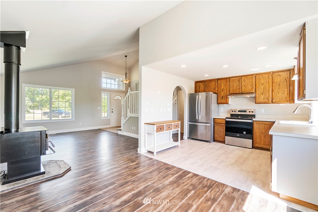 16837 Flume Road Southeast Yelm, WA 98597 - Photo 13 of 36 Gallery Image 13