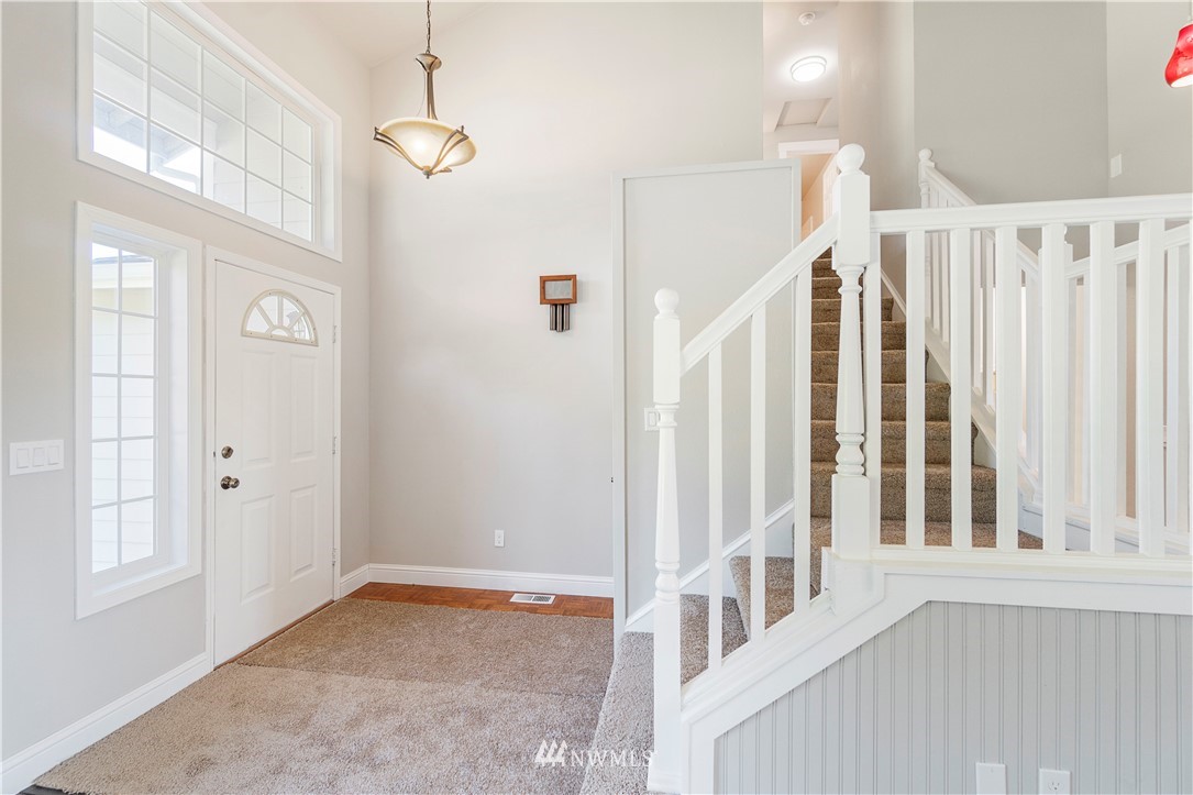 16837 Flume Road Southeast Yelm, WA 98597 - Photo 14 of 36 Gallery Image 14