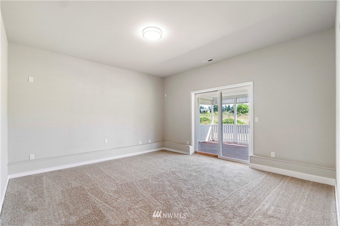16837 Flume Road Southeast Yelm, WA 98597 - Photo 15 of 36 Gallery Image 15