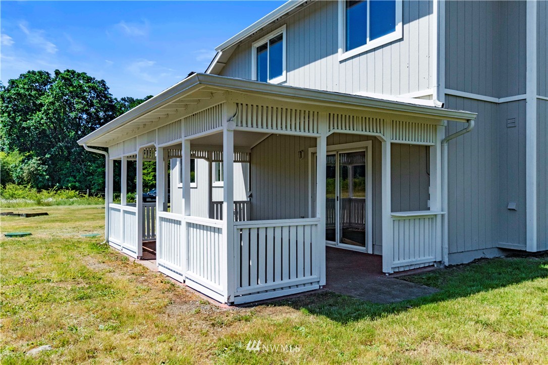 16837 Flume Road Southeast Yelm, WA 98597 - Photo 30 of 36 Gallery Image 30
