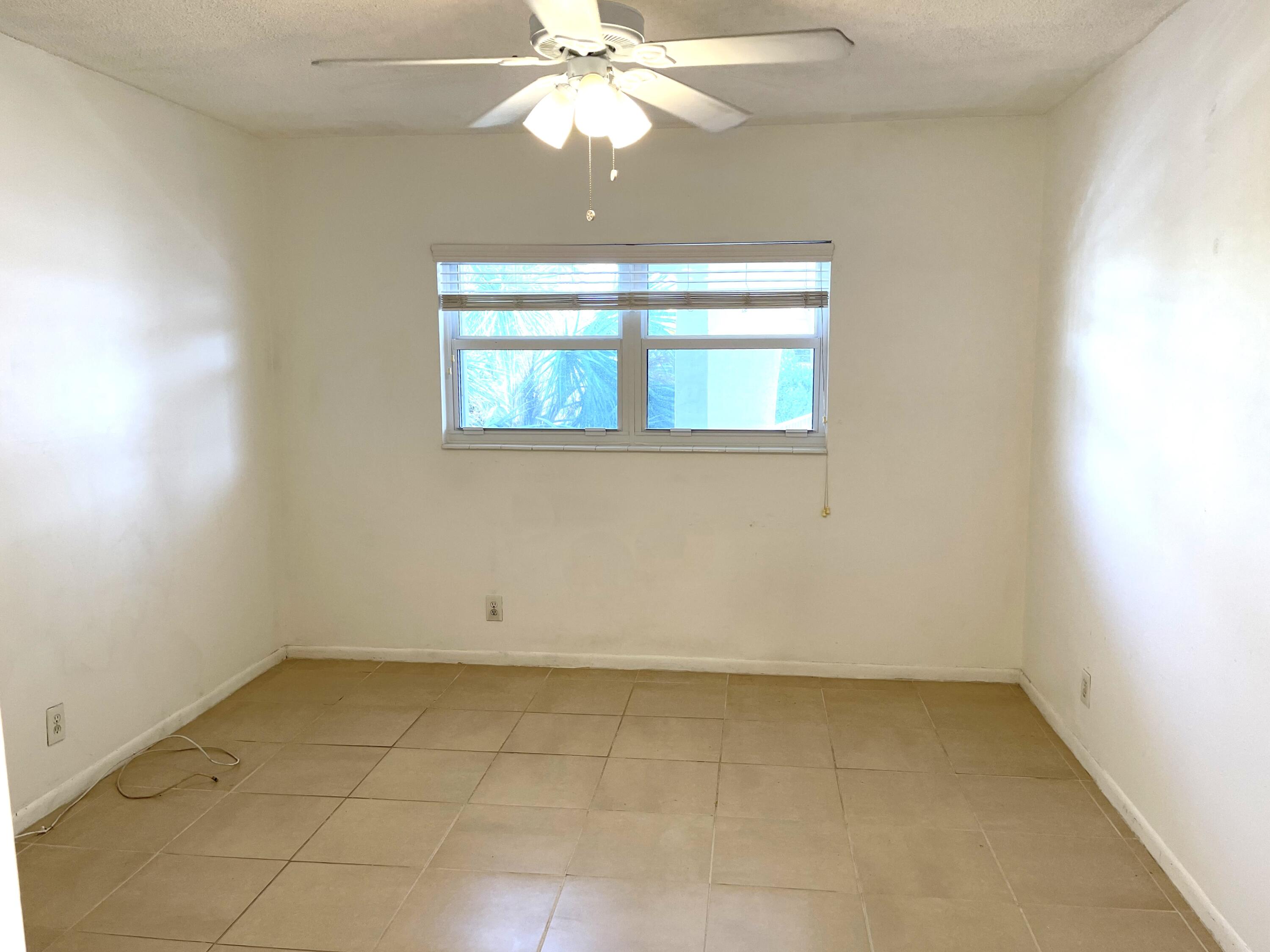 5501 Northwest 2nd Avenue, Unit 313 Boca Raton, FL 33487 - Photo 11 of 15 IMG_2403