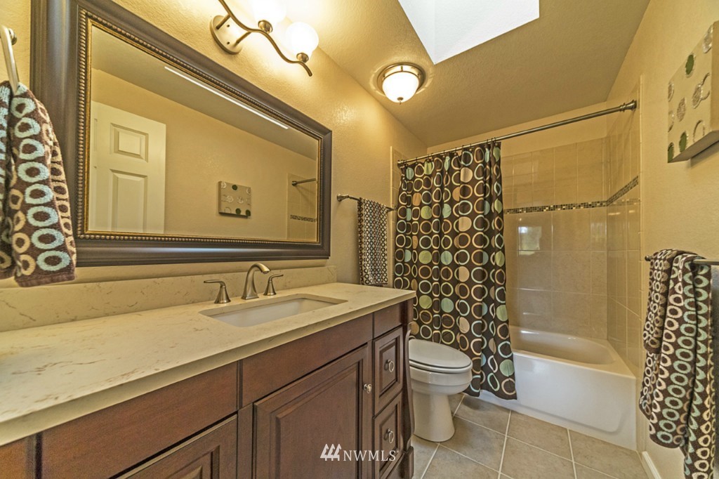 17606 28th Avenue Southeast Bothell, WA 98012 - Photo 14 of 23 Gallery Image 14