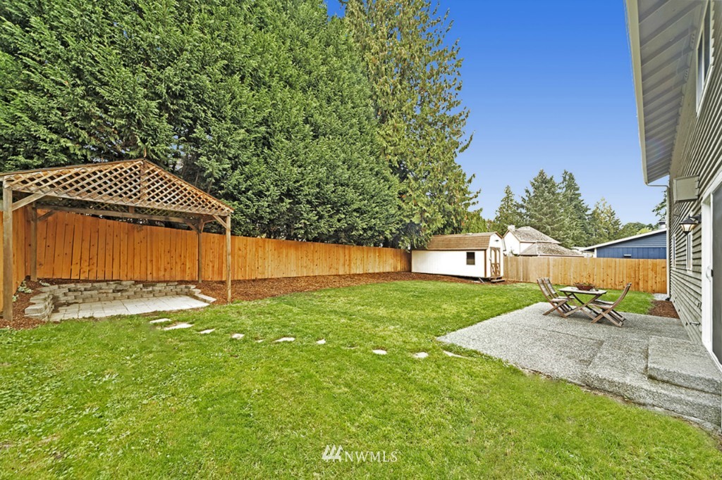 17606 28th Avenue Southeast Bothell, WA 98012 - Photo 22 of 23 Gallery Image 22