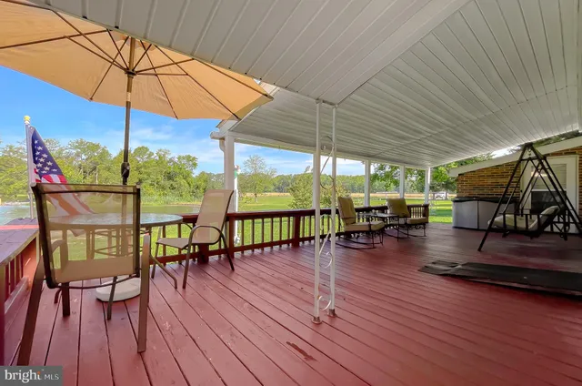 $420,000 | 20395 Bowles Road, Coltons Point, MD 20626