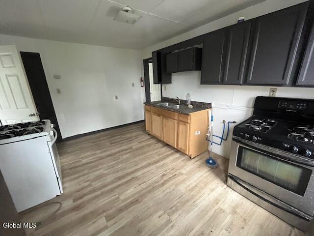 321 Main Street Amsterdam, NY 12010 - Photo 16 of 17 IMG_9924