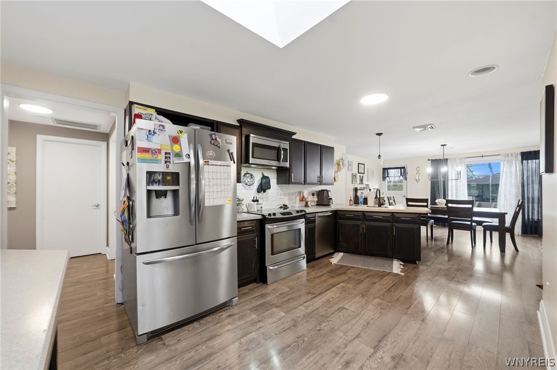 39 South Irwinwood Road Lancaster, NY 14086 - Photo 15 of 45