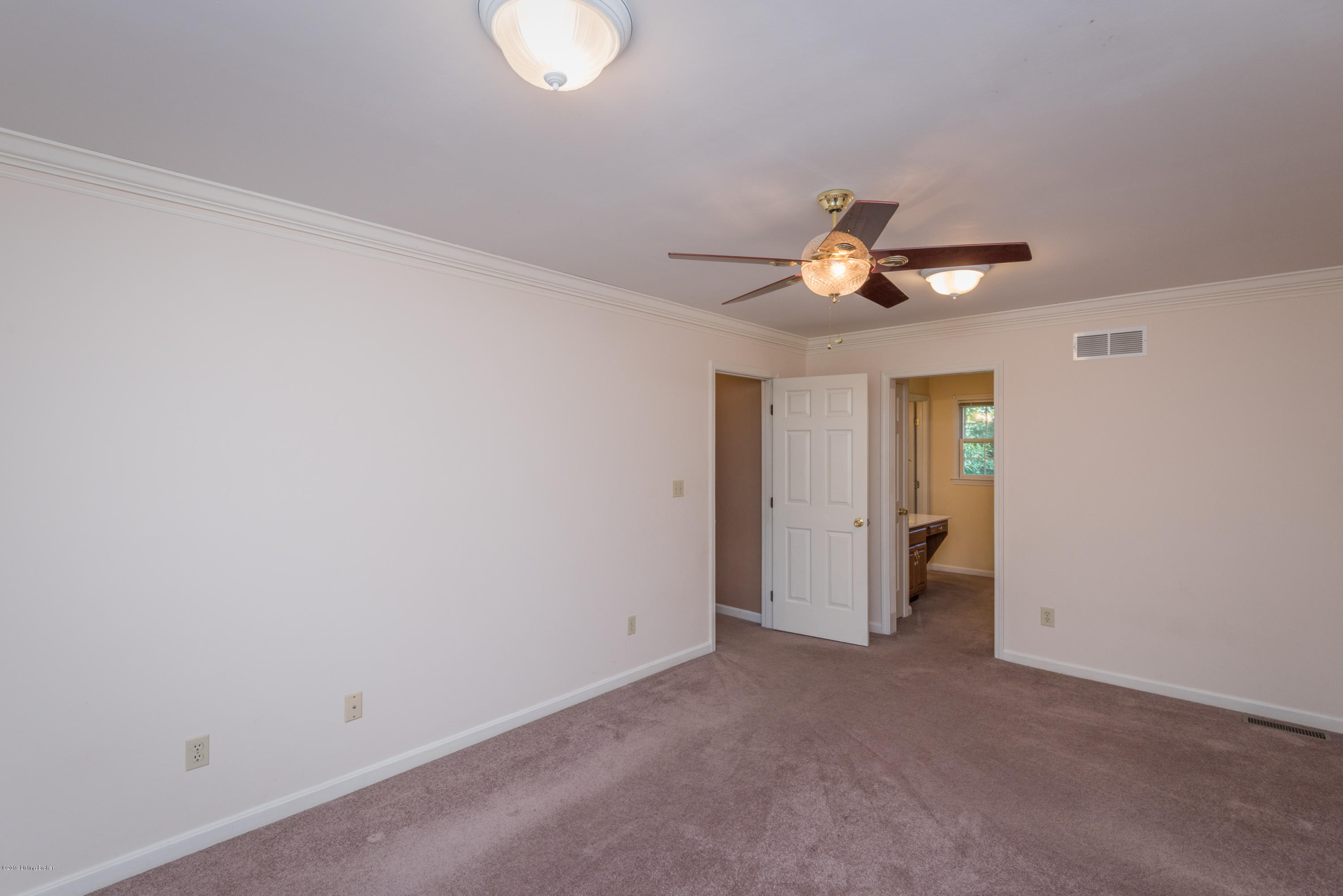 8314 Lacevine Road Louisville, KY 40220 - Photo 25 of 39 Master bedroom