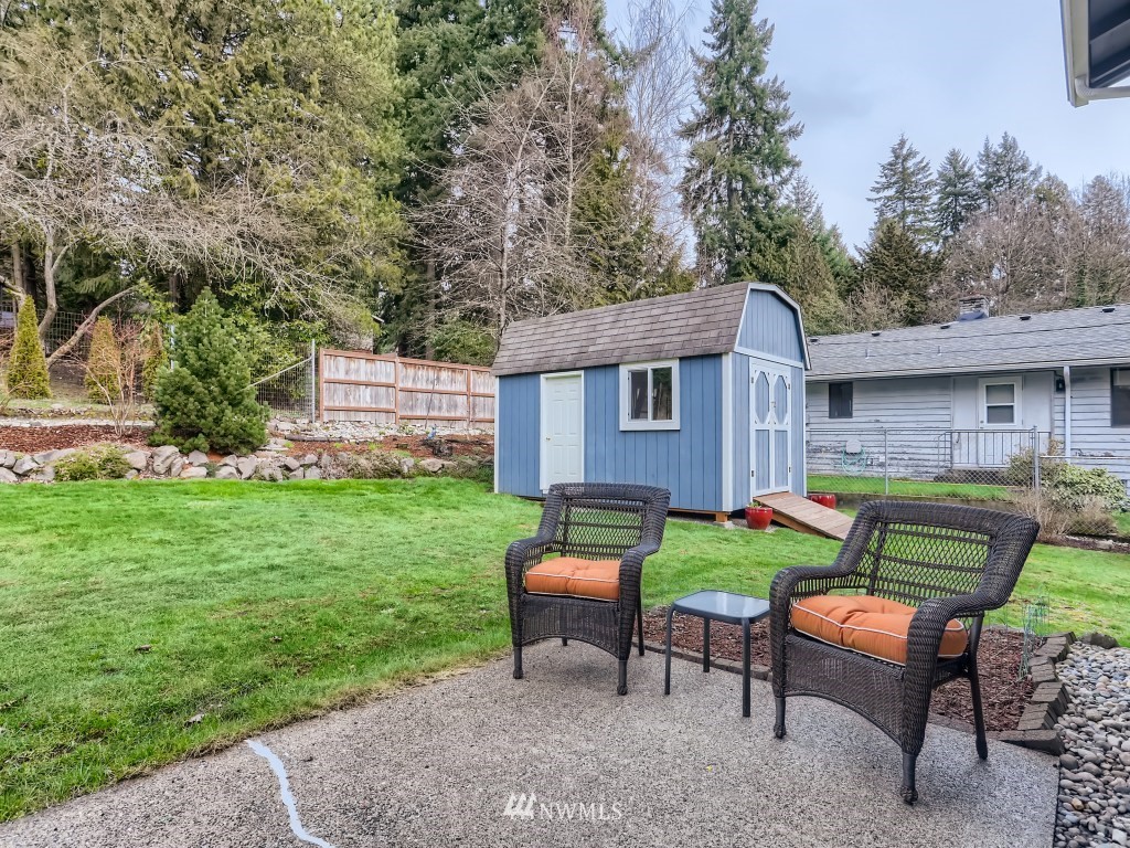 10420 Northeast 189th Street Bothell, WA 98011 - Photo 24 of 28 Gallery Image 24