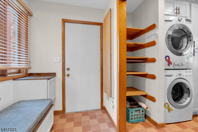 79 Castle Rock Road Lake Hopatcong, NJ 07849 - Photo 14 of 50 Gallery Image 14