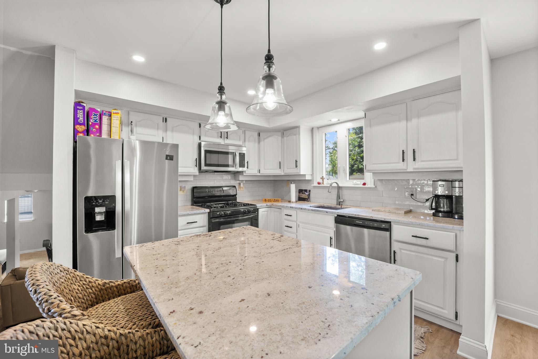 190 Dungan Road Southampton, PA 18966 - Photo 11 of 35 Gallery Image 11