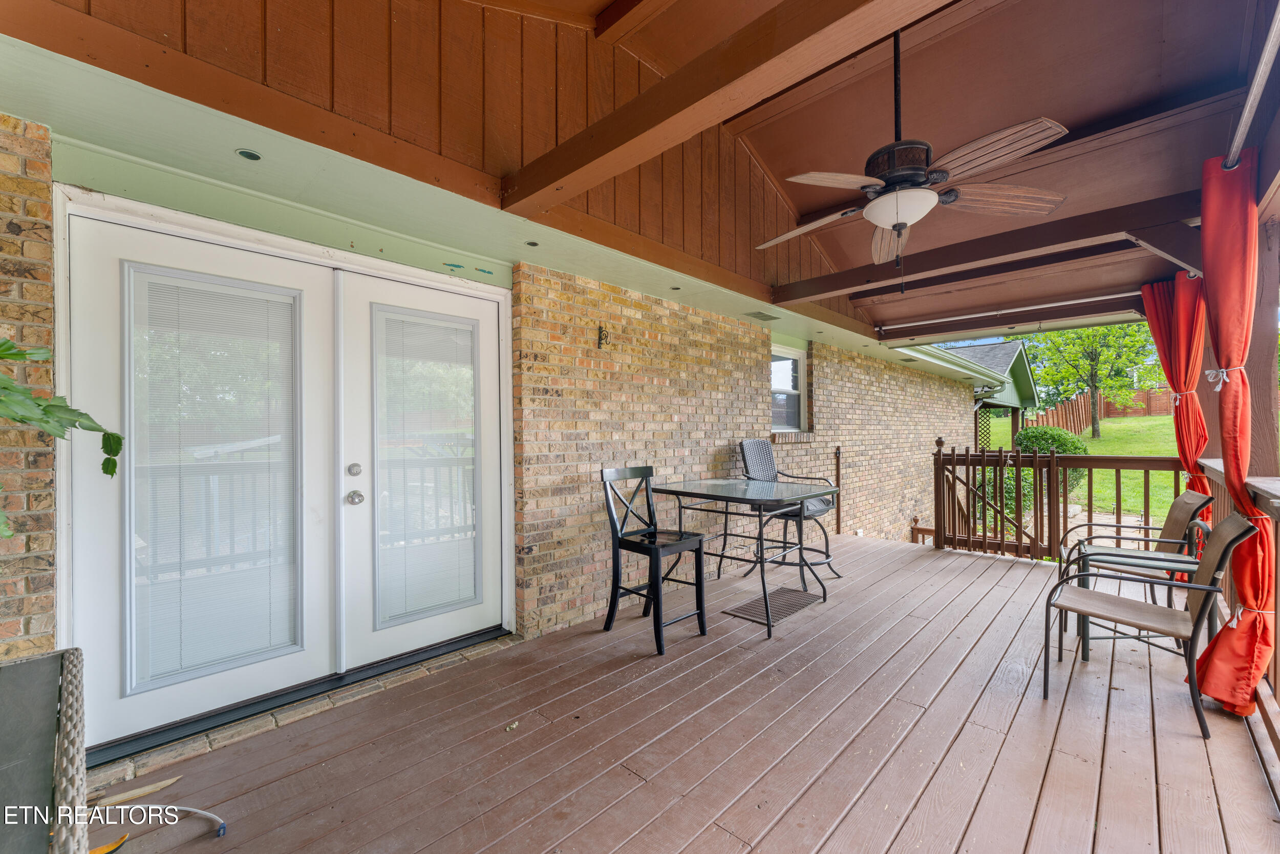 310 Hollywood Circle Sevierville, TN 37862 - Photo 10 of 29 310 hollywood circle-10