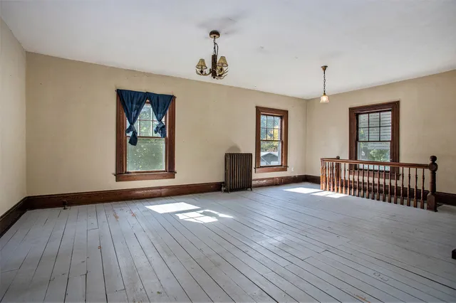 $189,900 | 703 North Church Street, Tekonsha, MI 49092