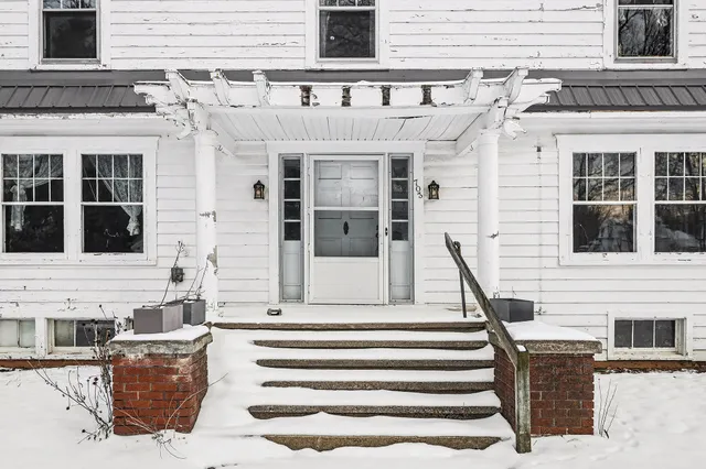 $189,900 | 703 North Church Street, Tekonsha, MI 49092